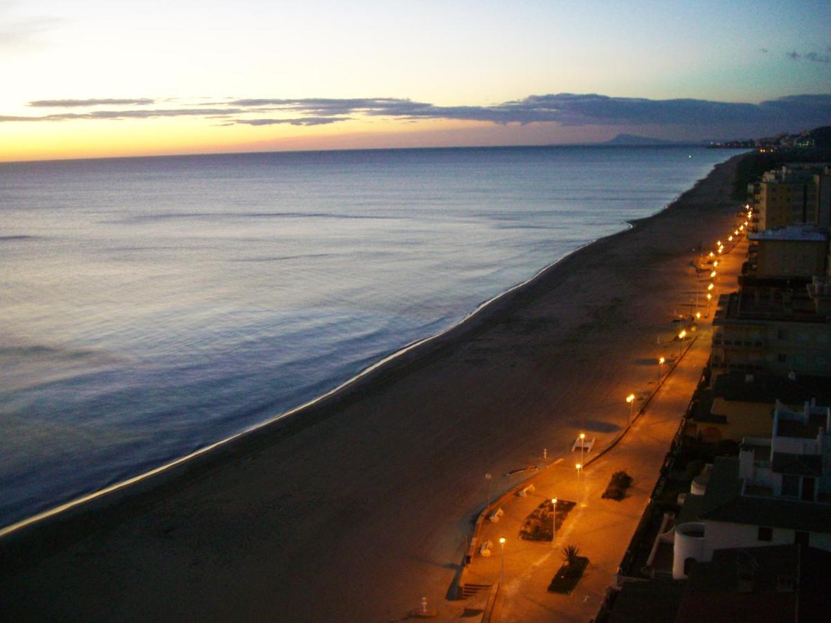 Mareny Blau, Primera Linea De Playa Exterior photo